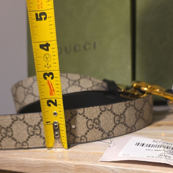 Gucci Beige and Gold Belt